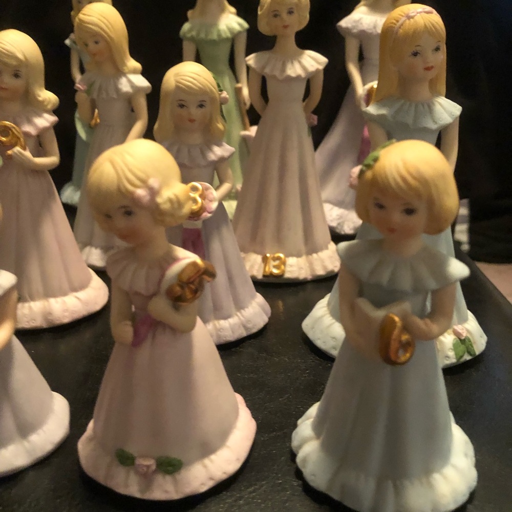 Vintage Ages 5-15 Enesco Growing Up Girls - Blonde figurines